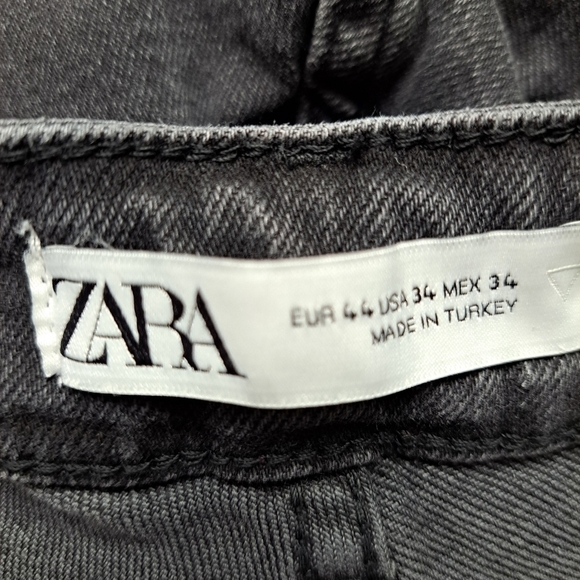 Zara Women's Black Distressed Jeans  Size 34 - Picture 4 of 4